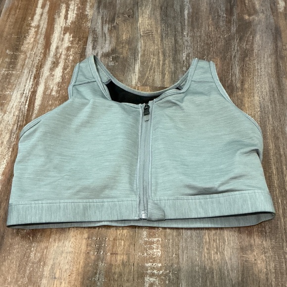 Nike Women's Gray Zip-Front Sports Bra - Picture 1 of 7